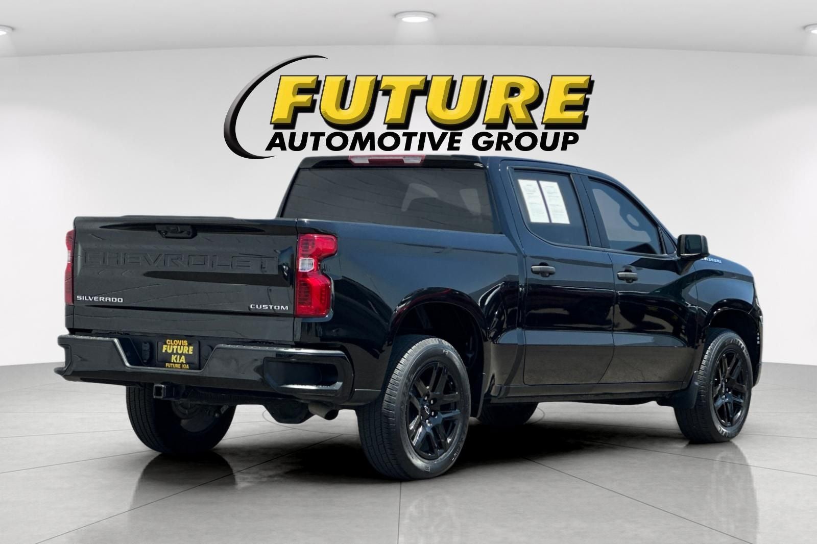 2022 Chevrolet Silverado 1500 Custom