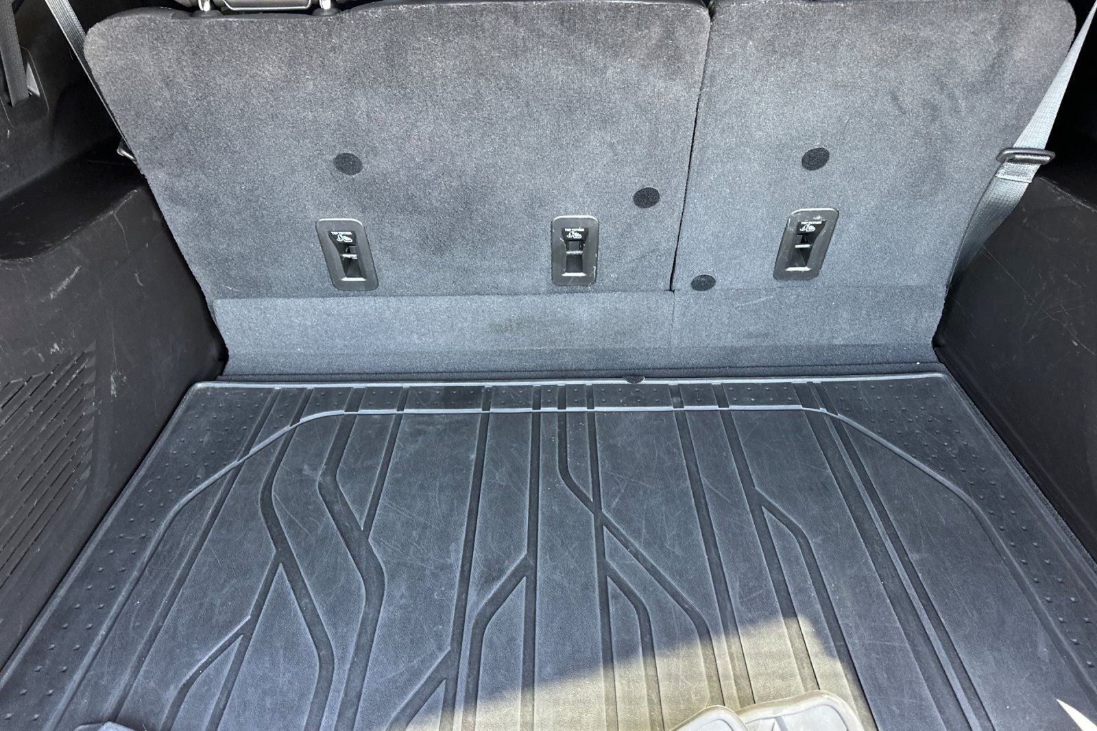 2021 Chevrolet Suburban RST