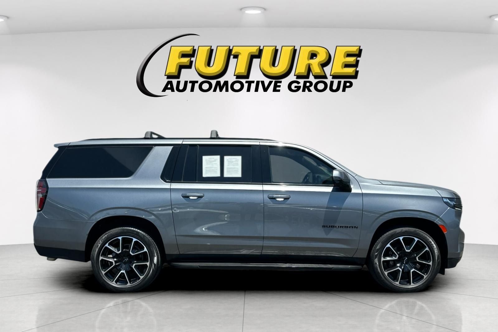 2021 Chevrolet Suburban RST