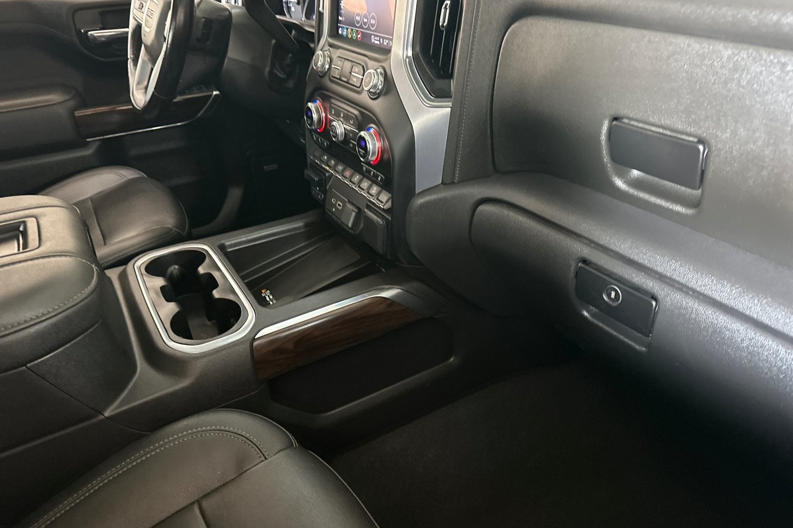 2022 GMC Sierra 1500 Limited SLT 4WD