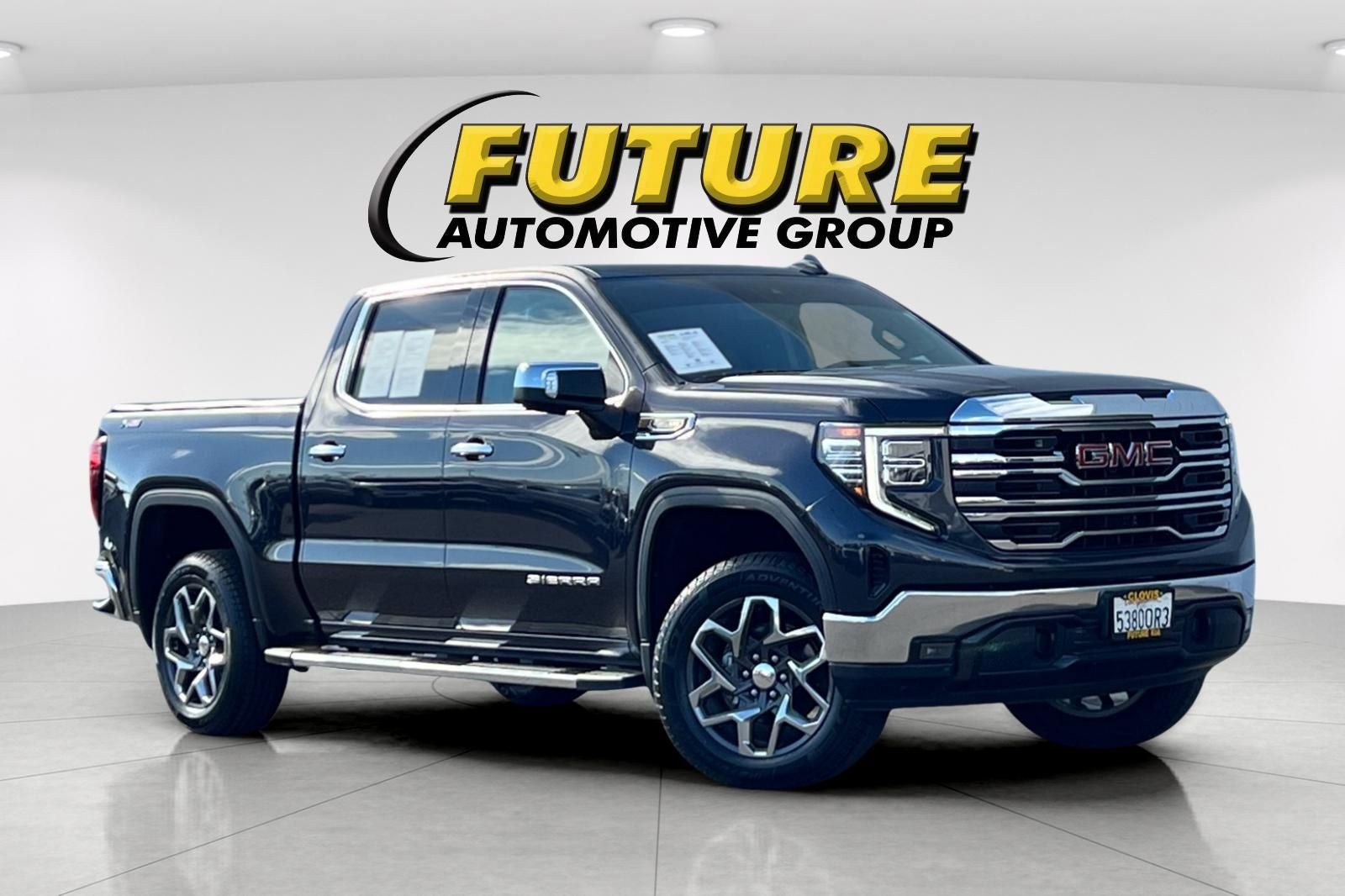 2023 GMC Sierra 1500 SLT 4WD