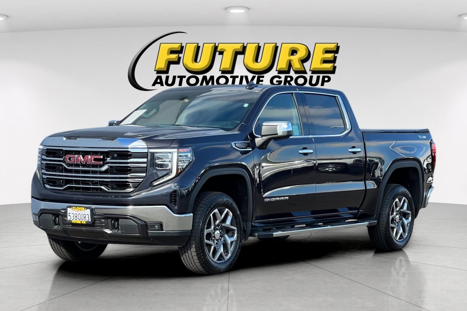 2023 GMC Sierra 1500 SLT 4WD
