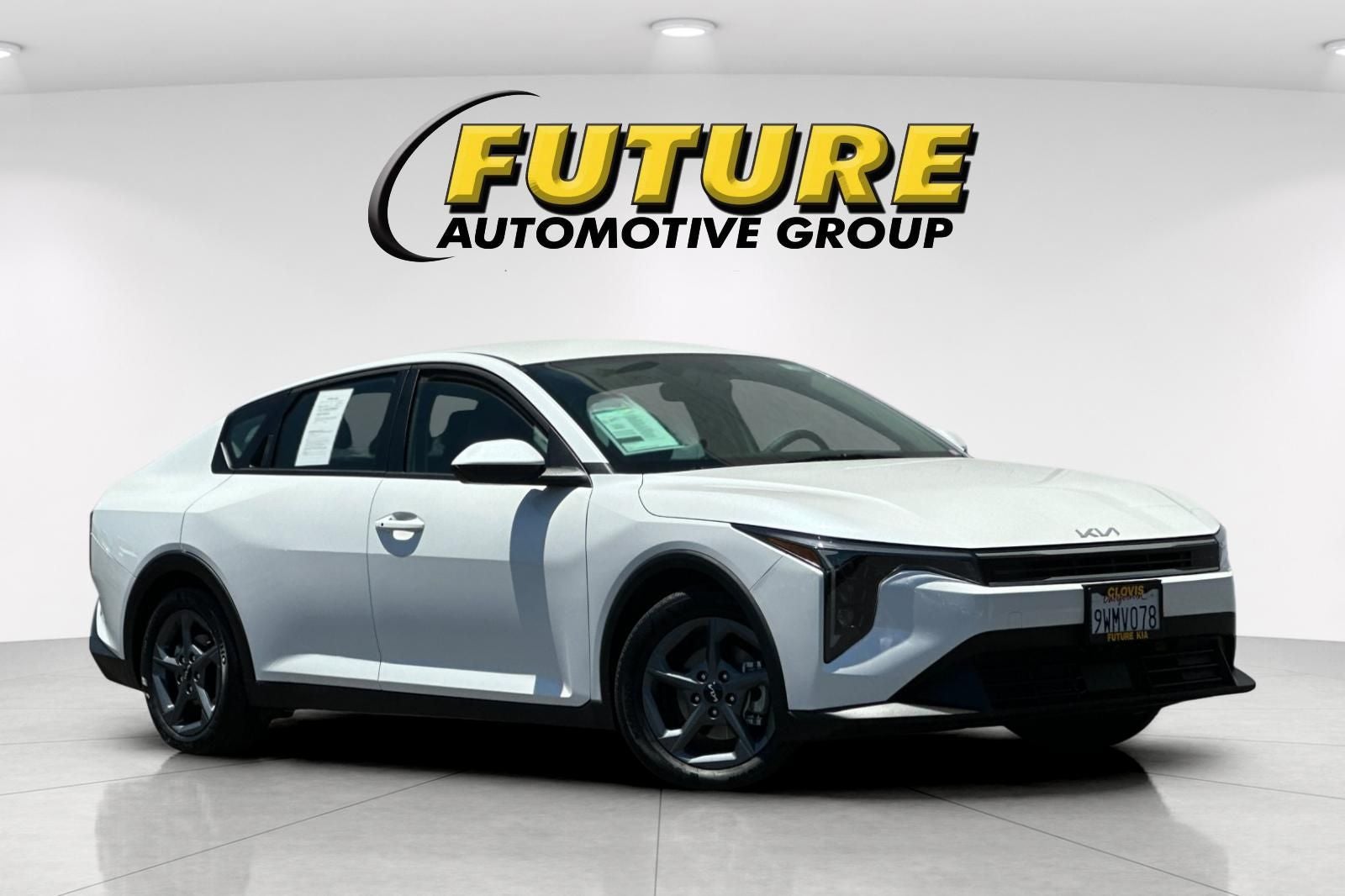 2025 Kia K4 LXS