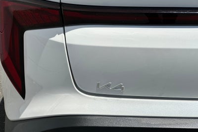 2025 Kia K4 LXS