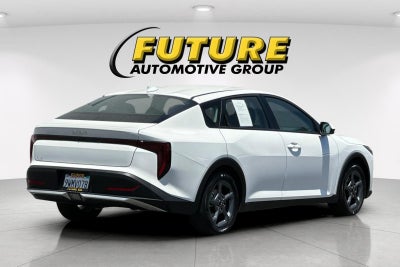 2025 Kia K4 LXS