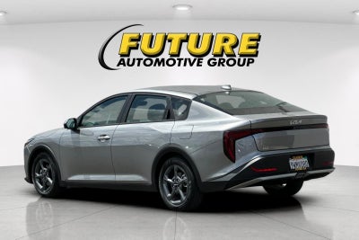 2025 Kia K4 LXS