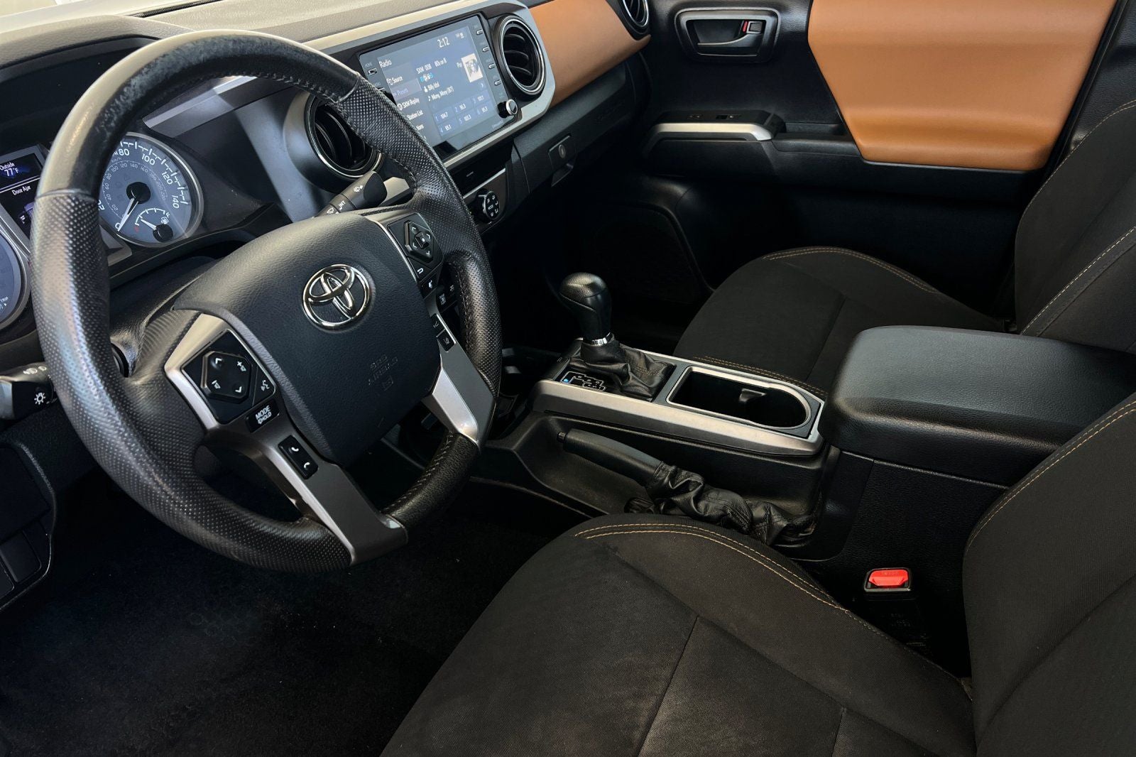 2020 Toyota Tacoma SR5 V6
