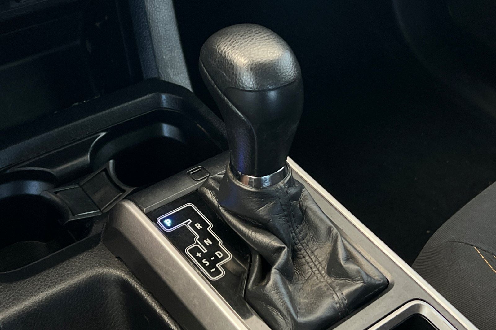 2020 Toyota Tacoma SR5 V6
