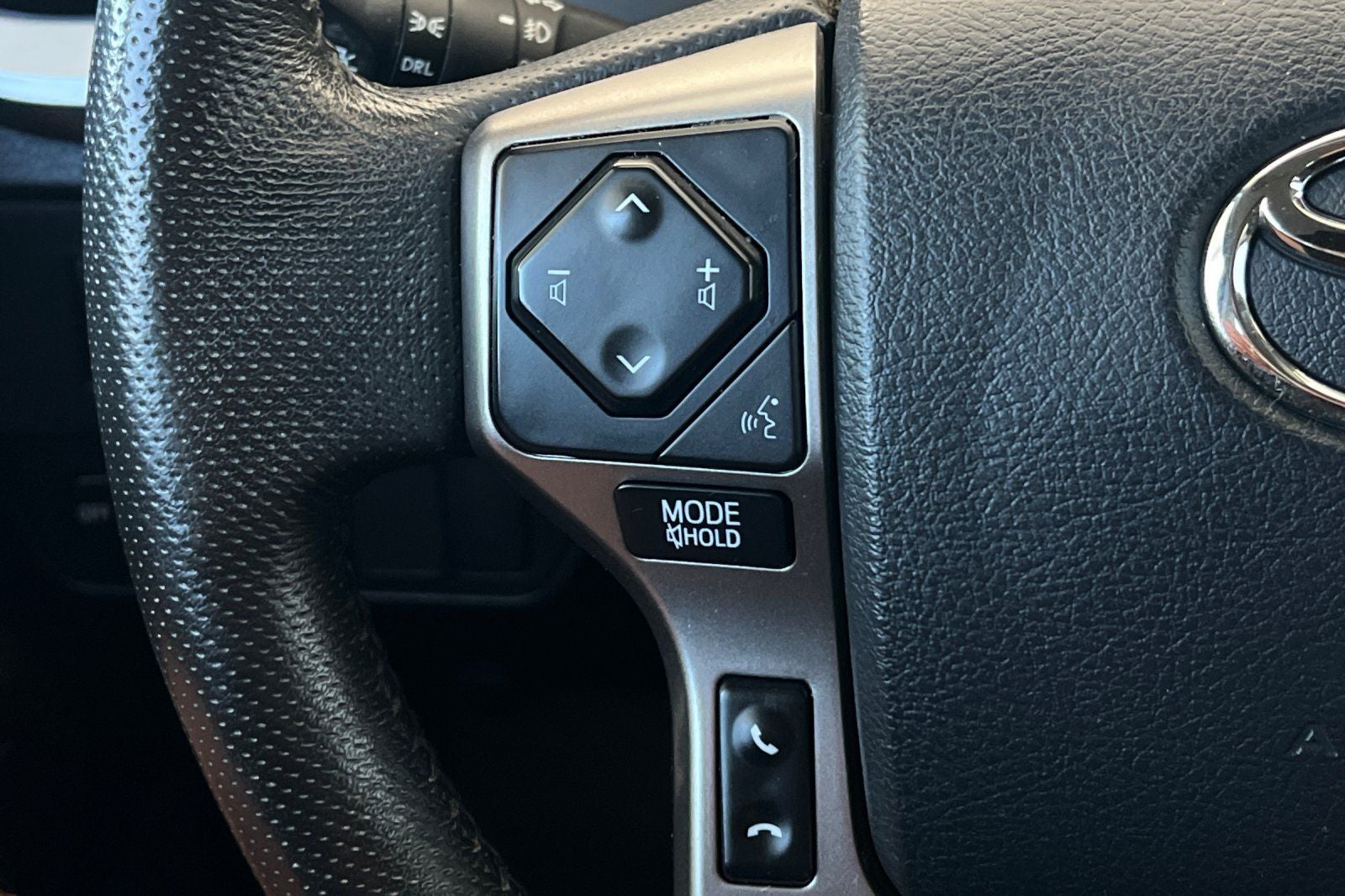 2020 Toyota Tacoma SR5 V6
