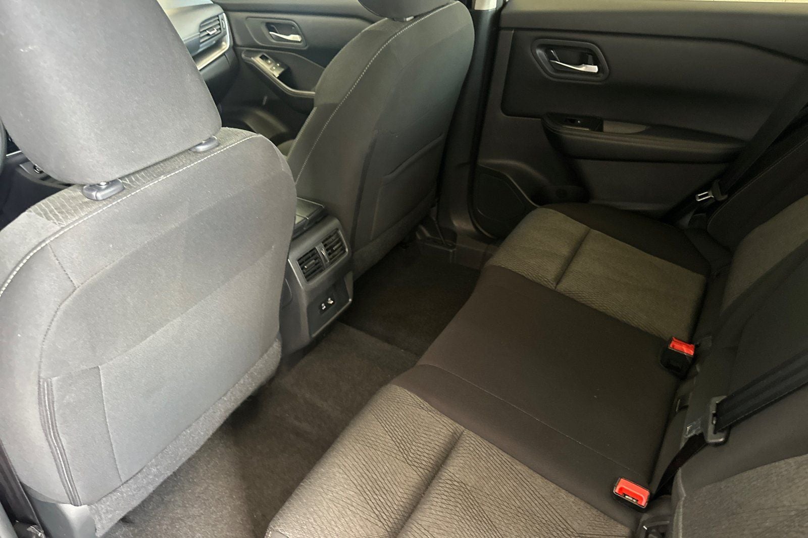 2024 Nissan Rogue SV AWD