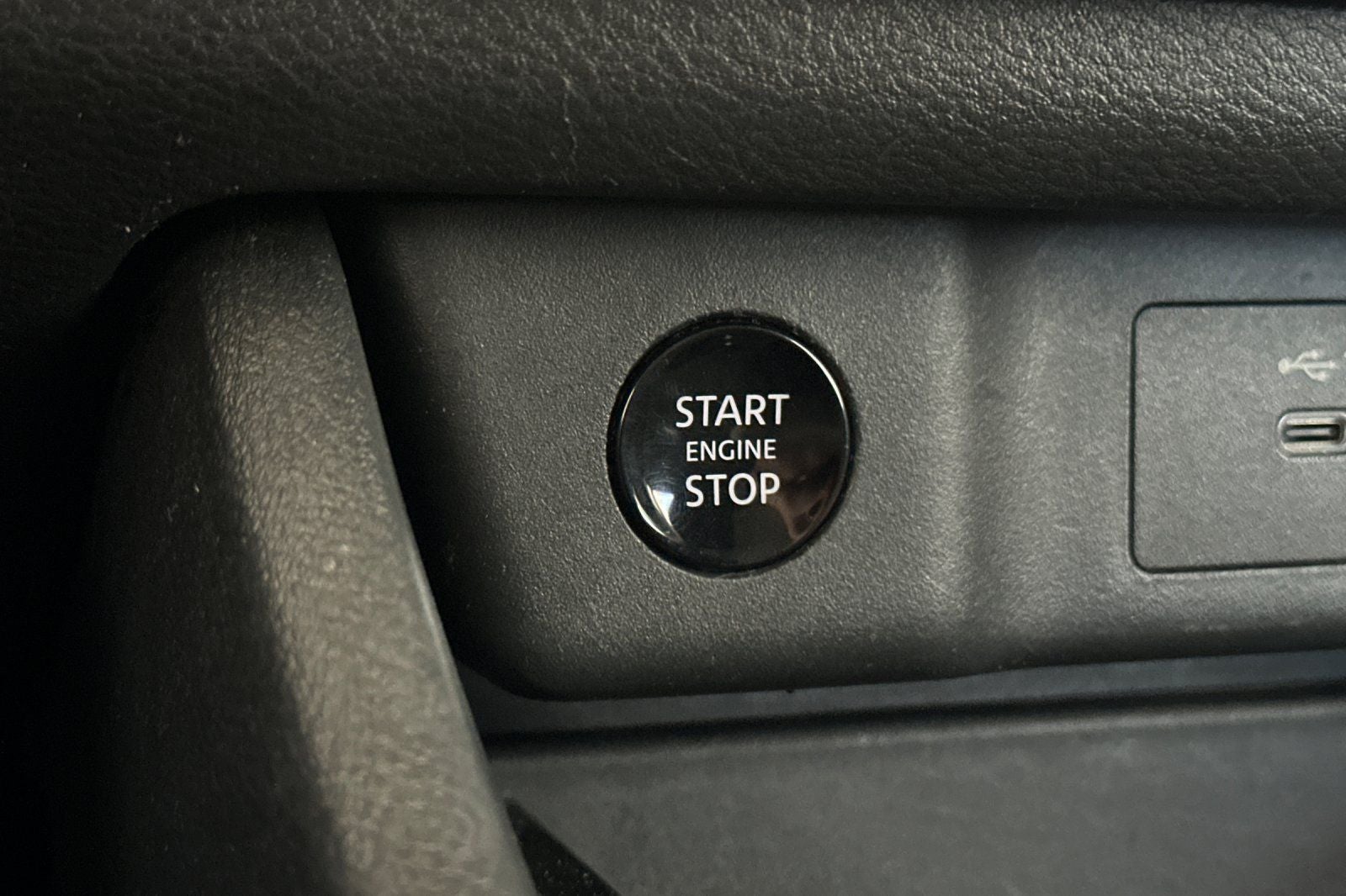 2024 Nissan Rogue SV AWD
