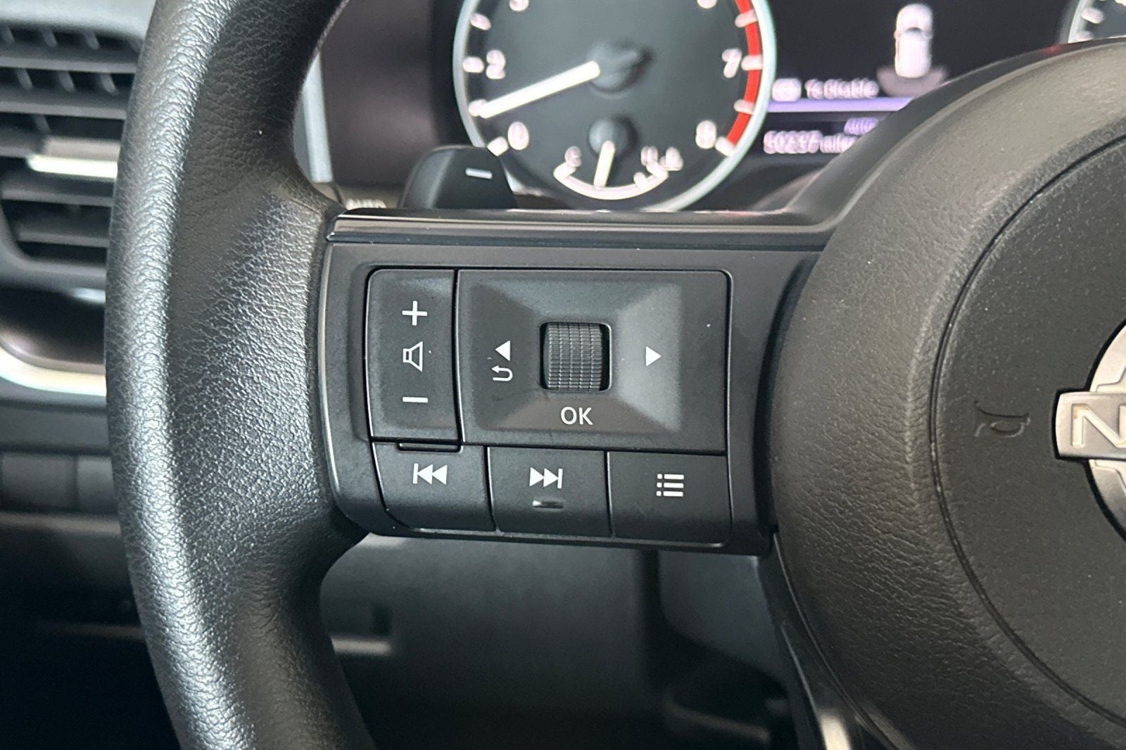2024 Nissan Rogue SV AWD