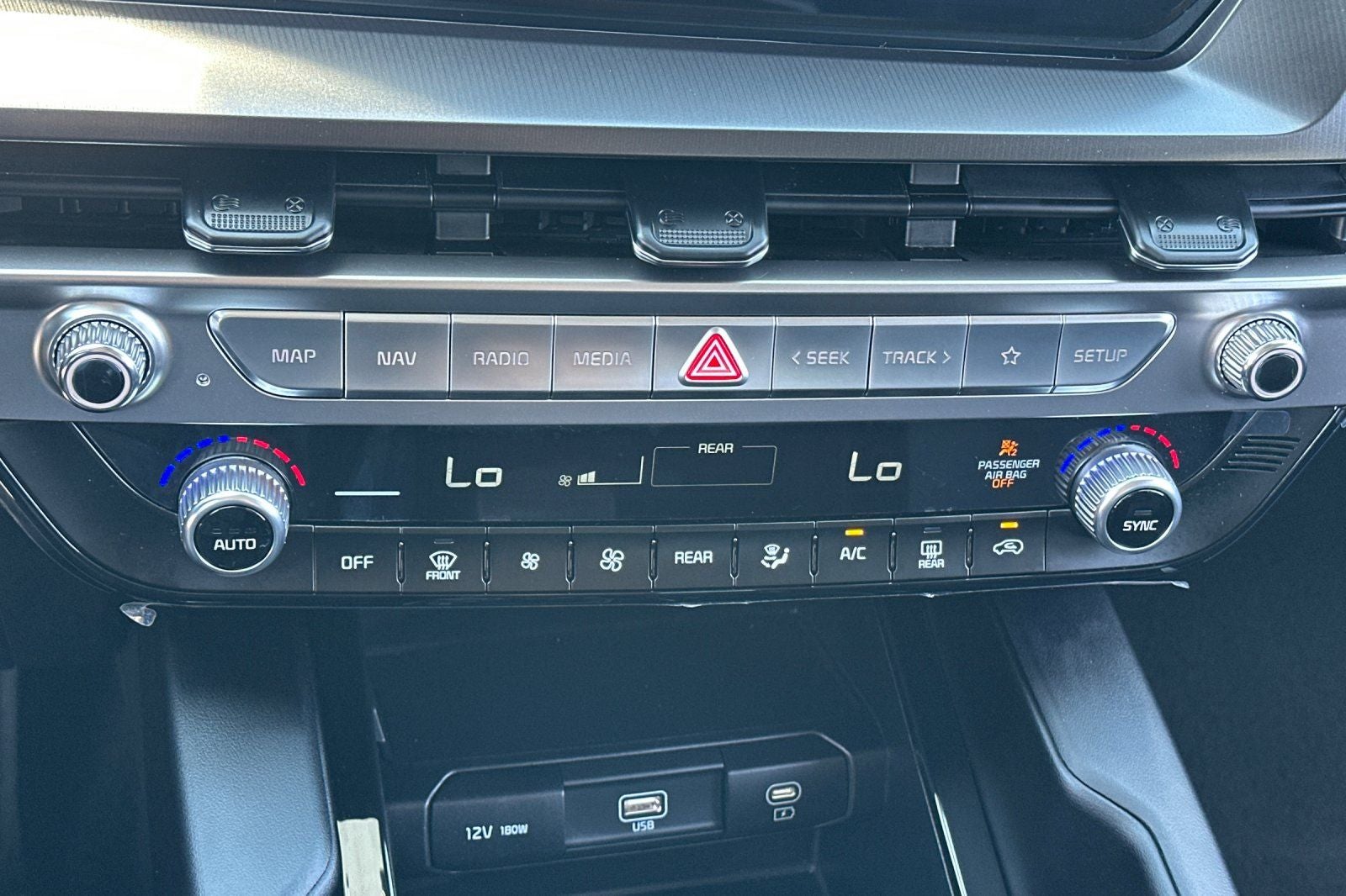2025 Kia Telluride LX