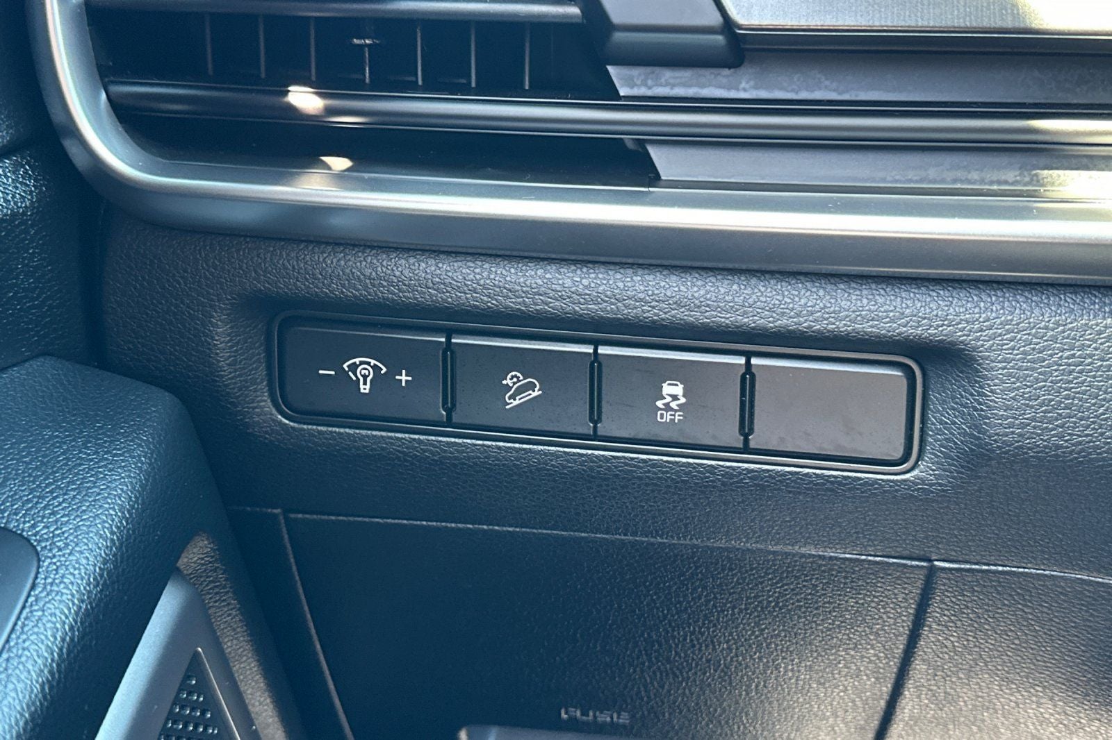 2025 Kia Telluride LX