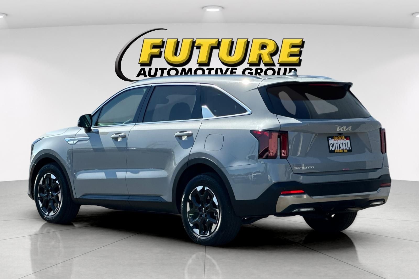 2025 Kia Sorento S