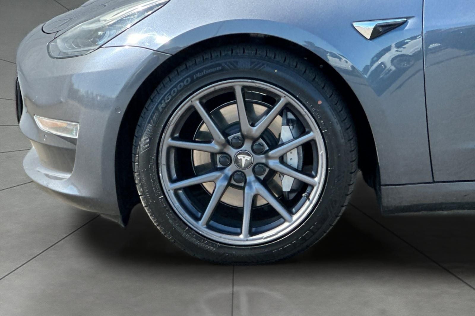 2020 Tesla Model 3 Long Range