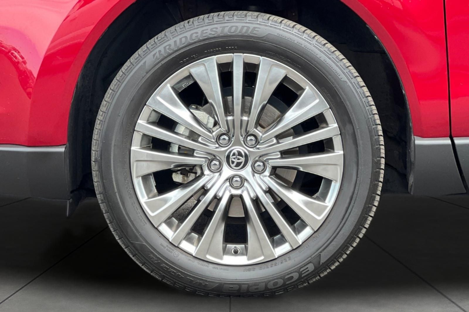 2024 Toyota Venza XLE