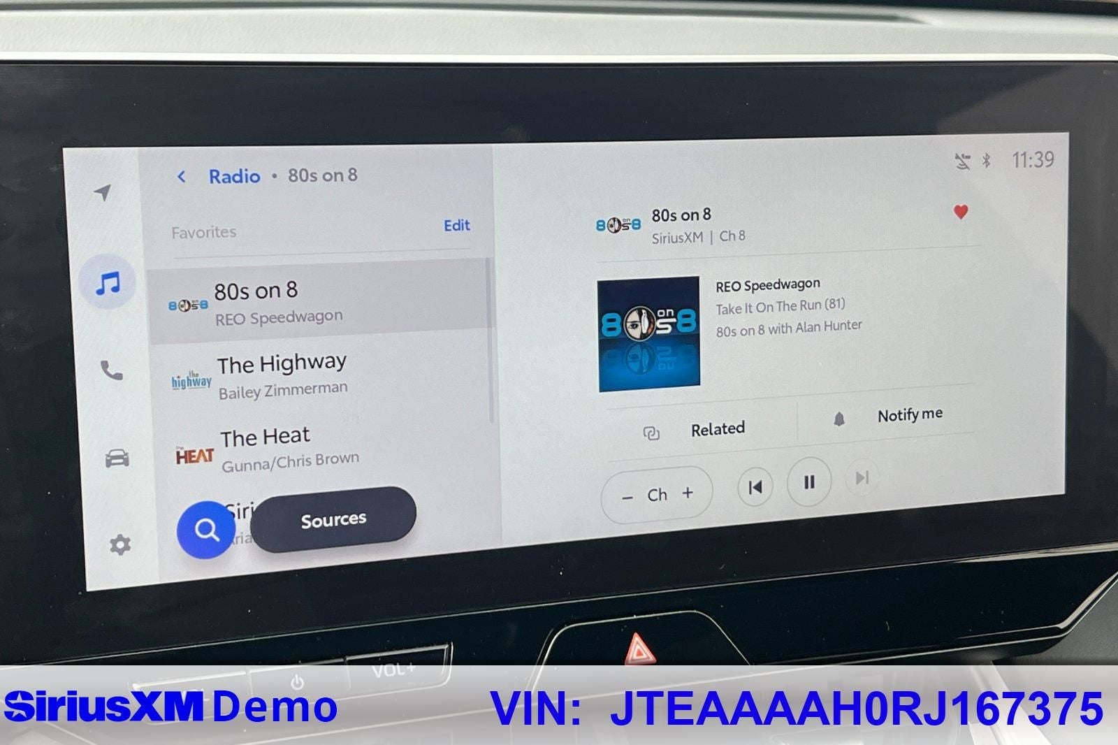 2024 Toyota Venza XLE