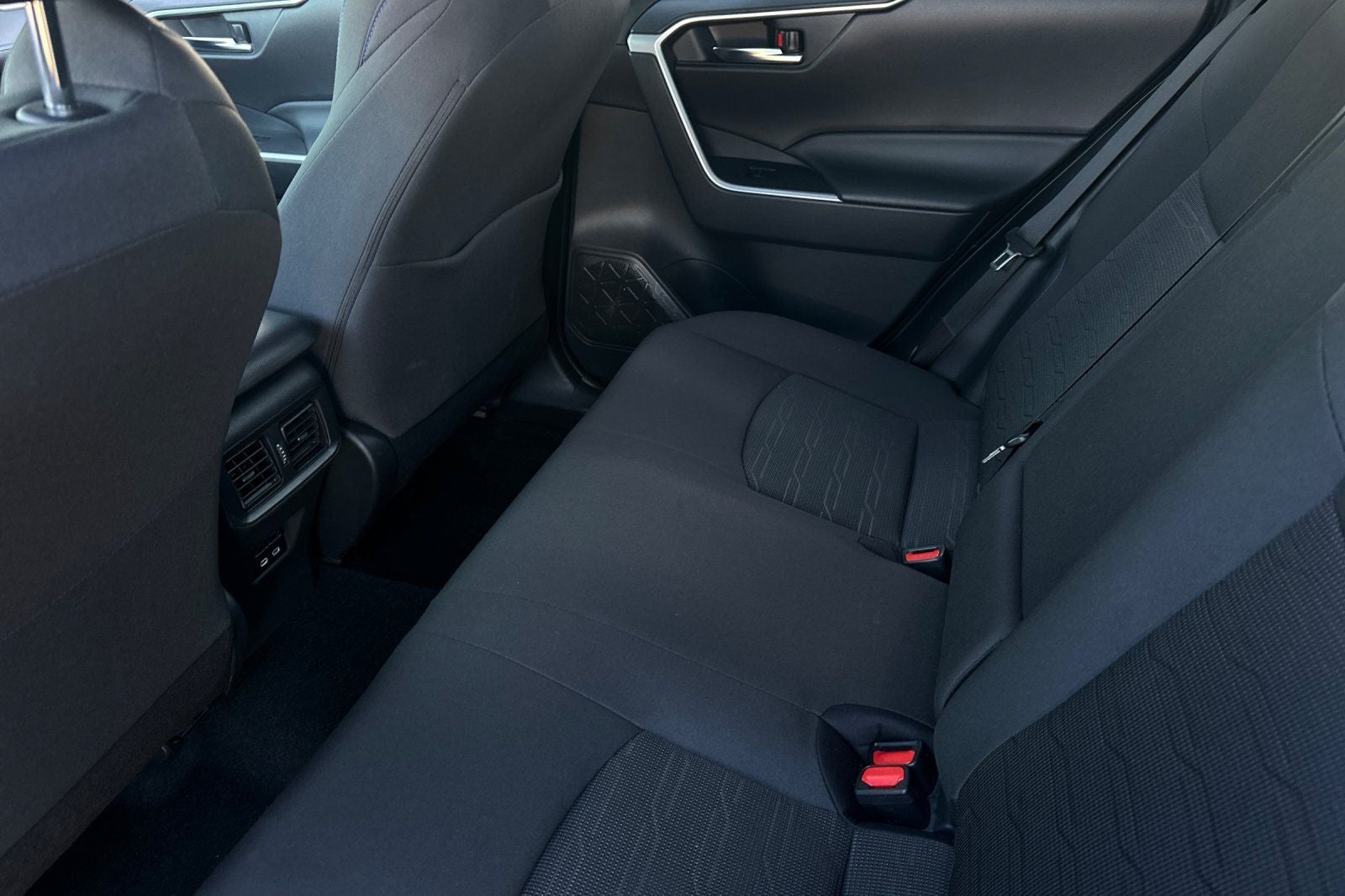 2023 Toyota RAV4 Hybrid SE AWD