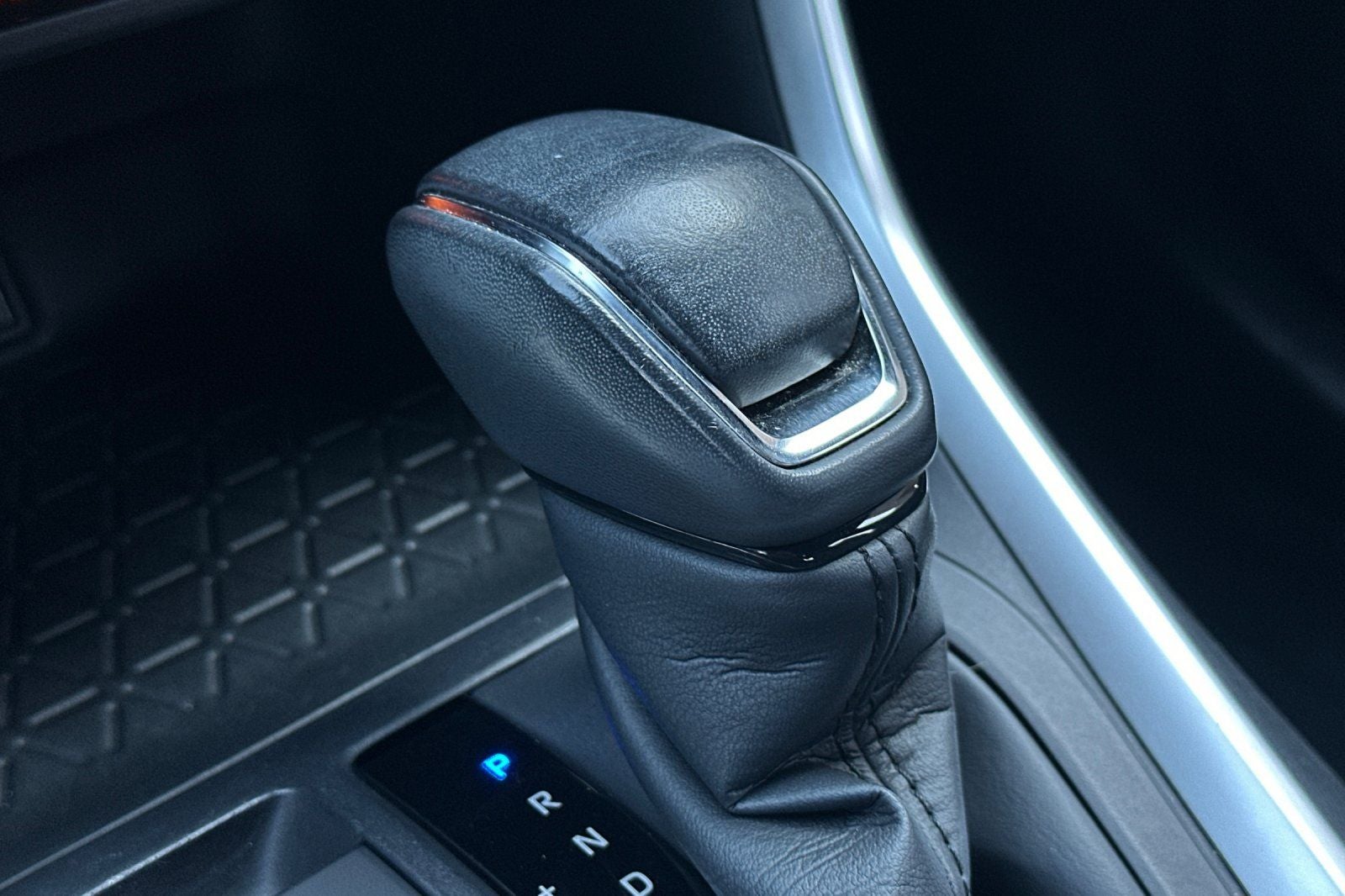 2023 Toyota RAV4 Hybrid SE AWD