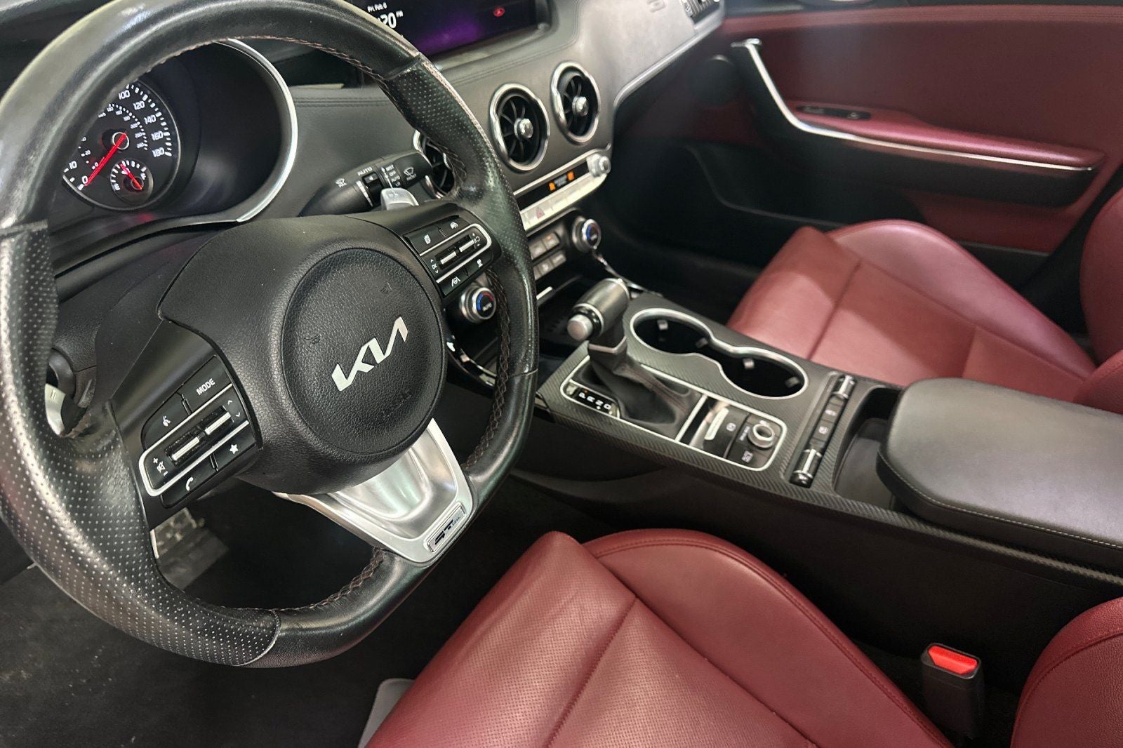 2023 Kia Stinger GT-Line