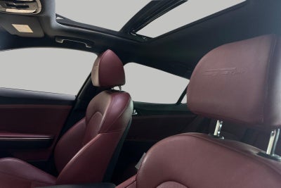 2023 Kia Stinger GT-Line