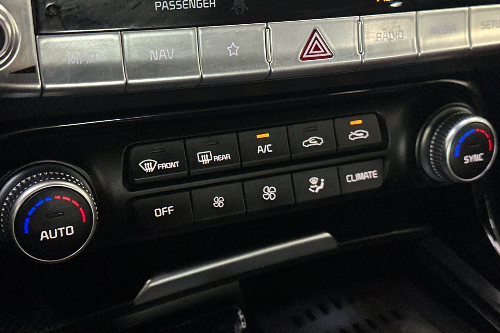 2023 Kia Stinger GT-Line