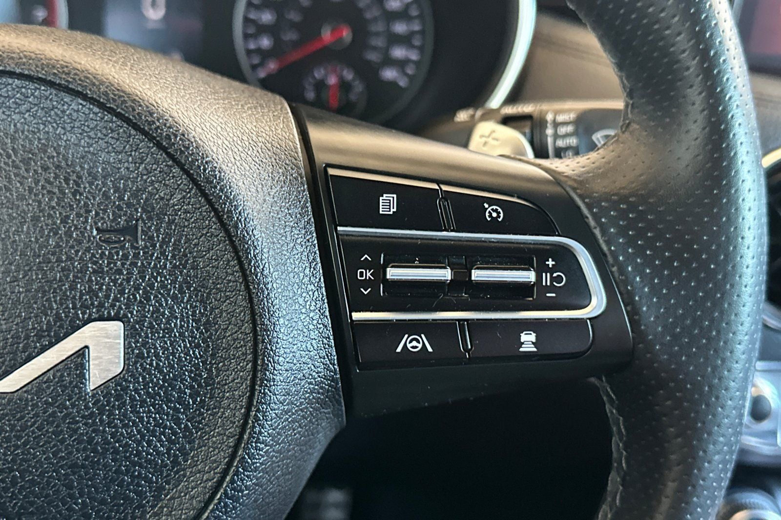 2022 Kia Stinger GT1