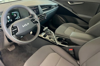 2025 Kia Niro LX