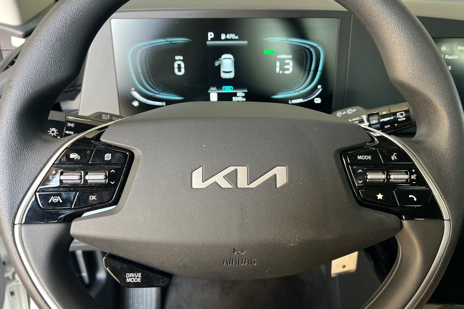 2025 Kia Niro LX