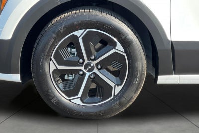 2025 Kia Niro LX