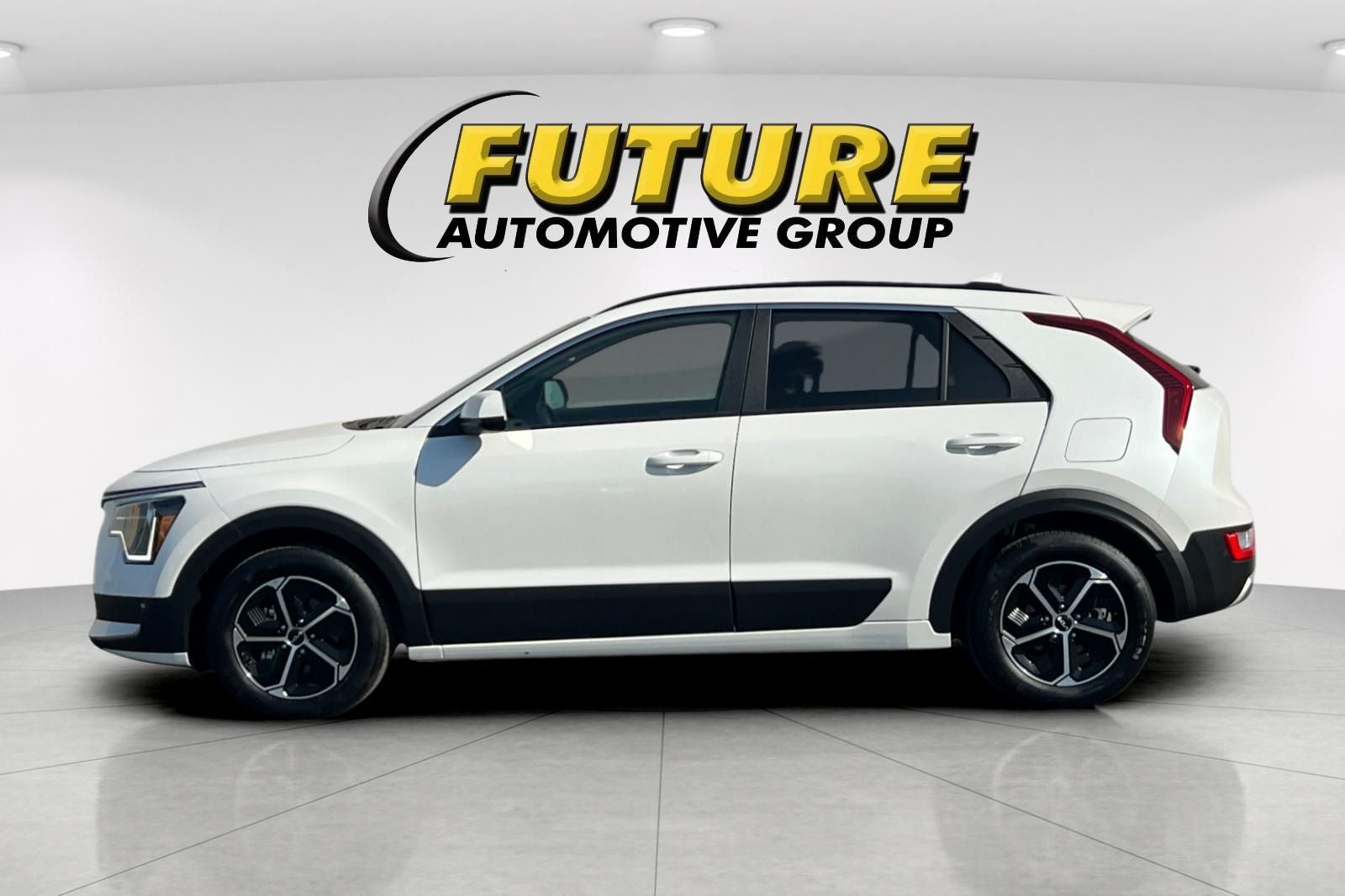 2025 Kia Niro LX