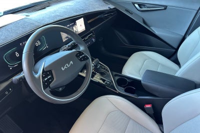 2023 Kia Niro EX