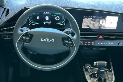 2023 Kia Niro EX