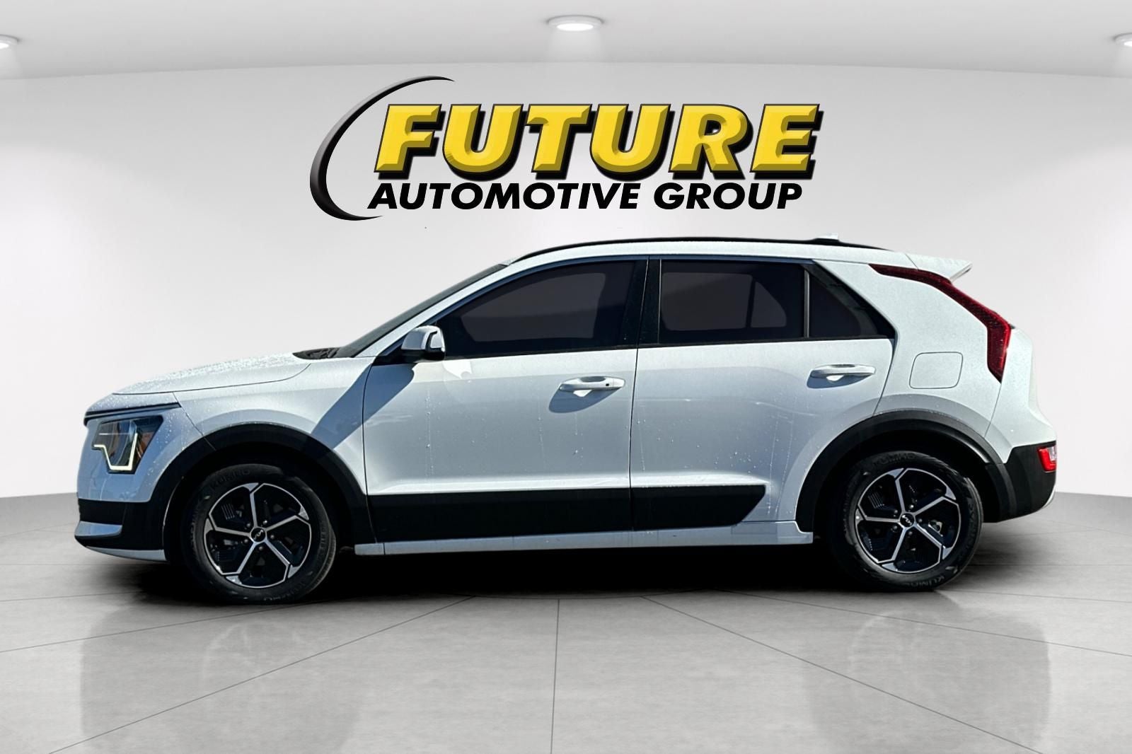 2023 Kia Niro EX