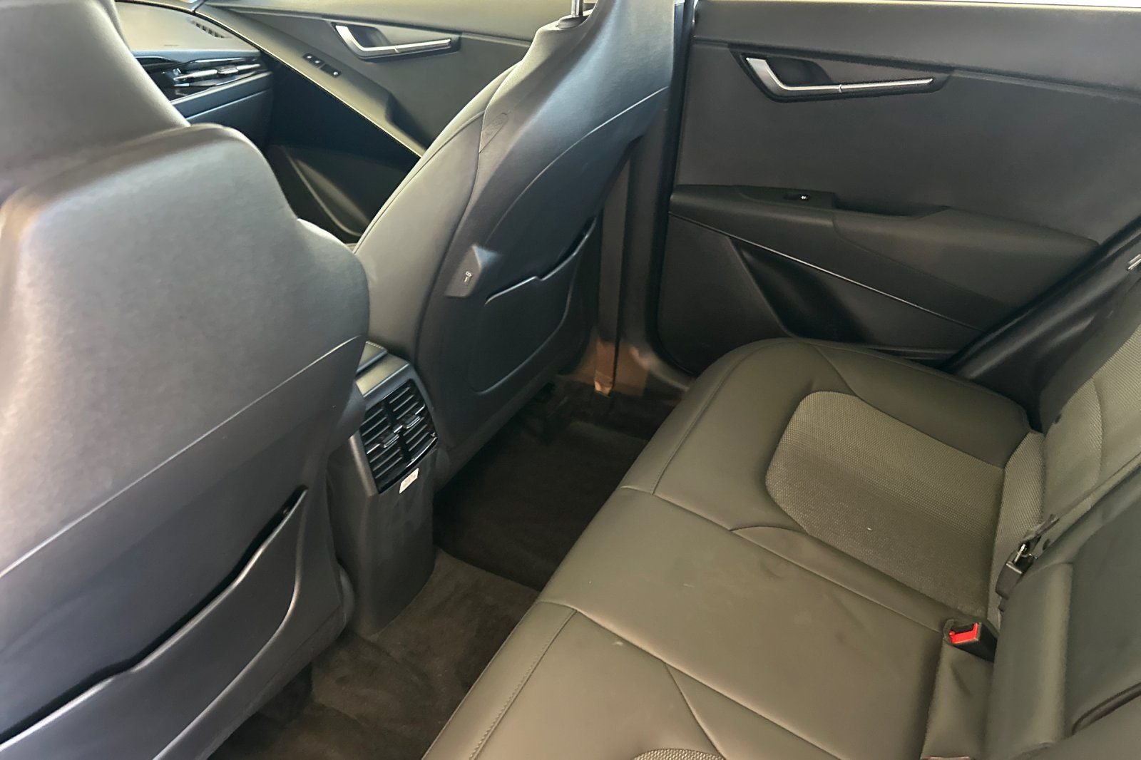 2024 Kia Niro EX Touring
