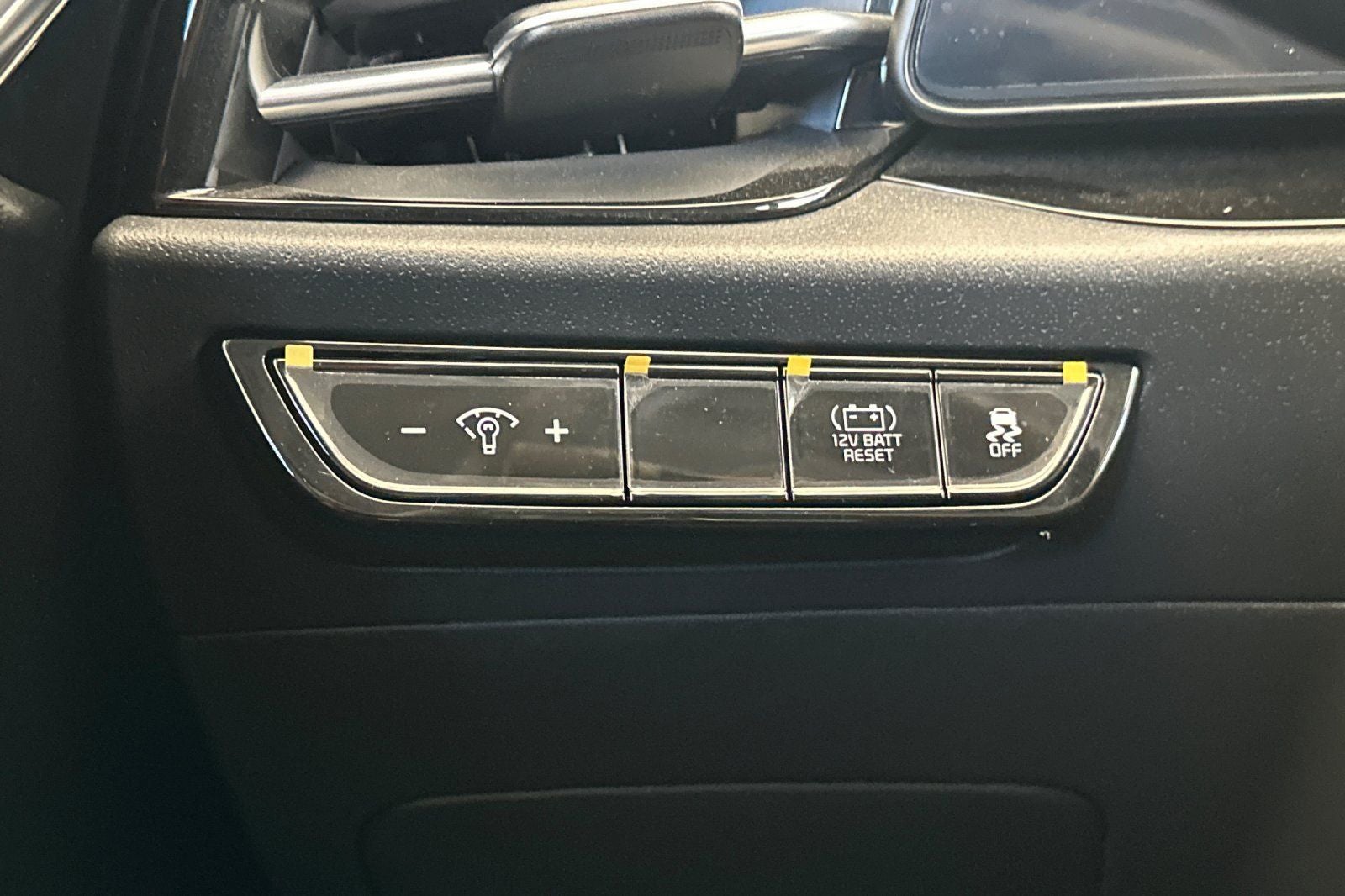 2024 Kia Niro EX Touring