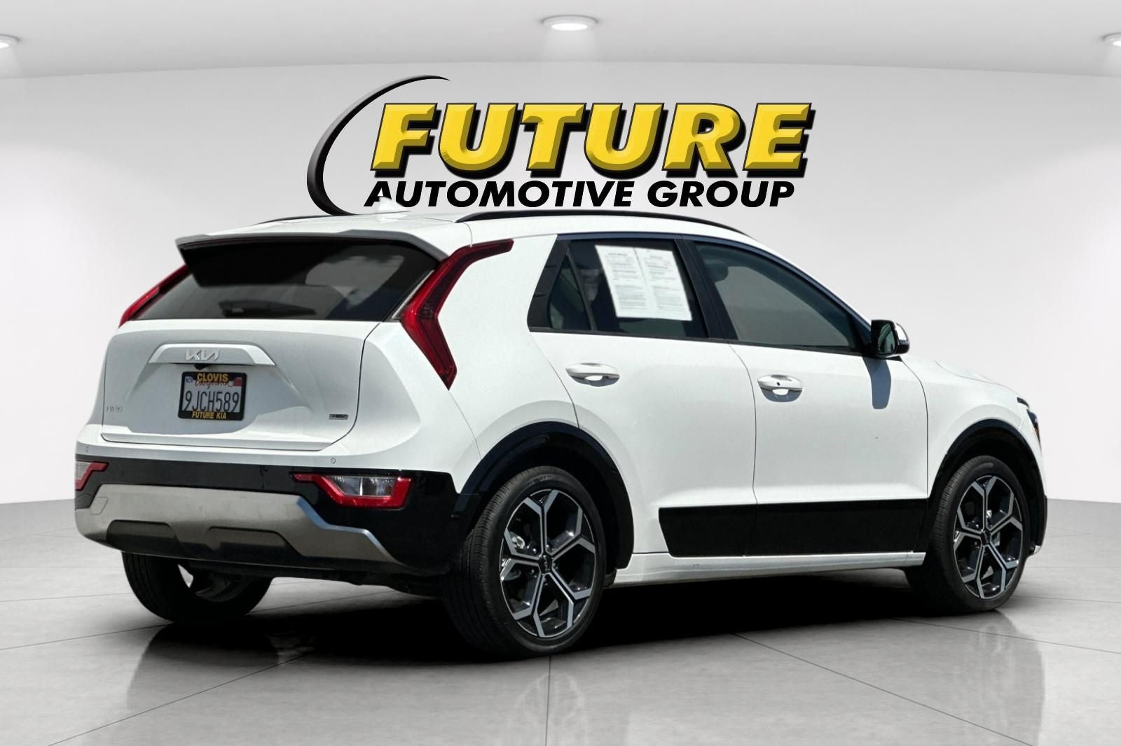 2024 Kia Niro EX Touring