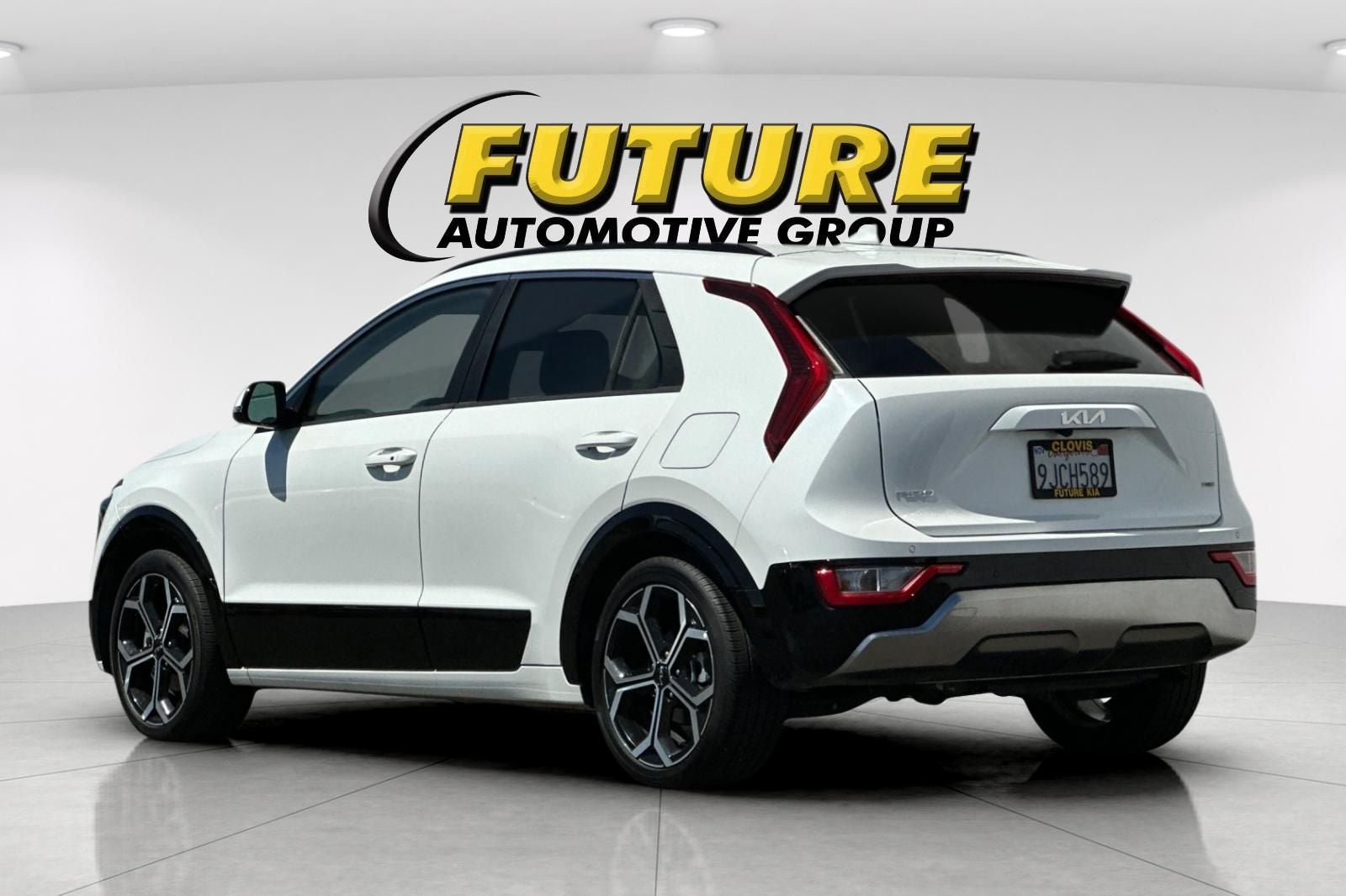 2024 Kia Niro EX Touring