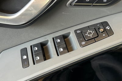 2025 Kia Niro SX Touring