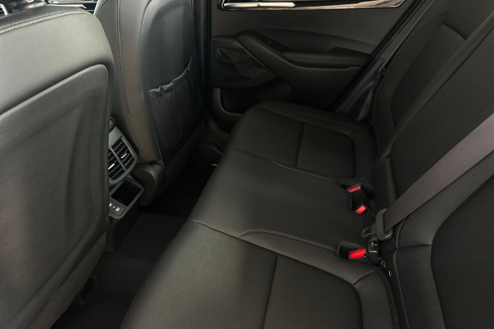 2025 Kia Seltos SX AWD