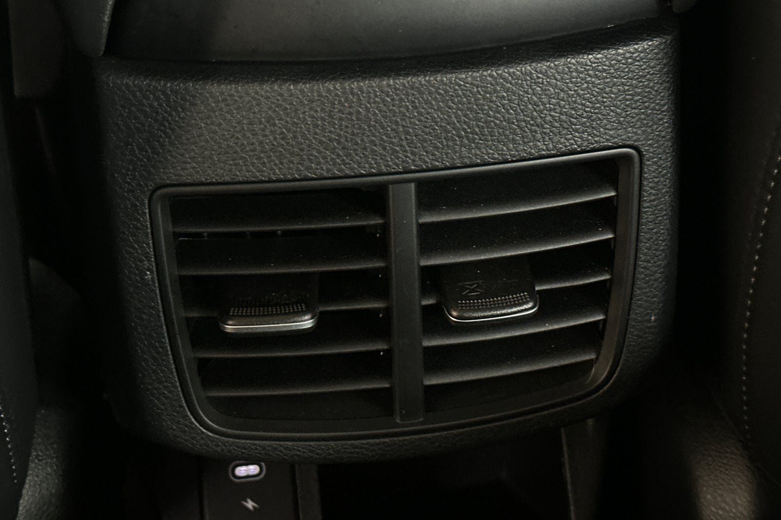 2025 Kia Seltos SX AWD