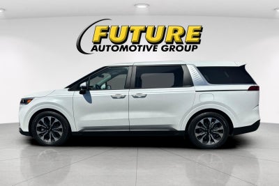 2023 Kia Carnival EX