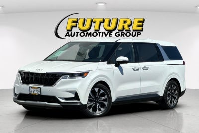 2023 Kia Carnival EX