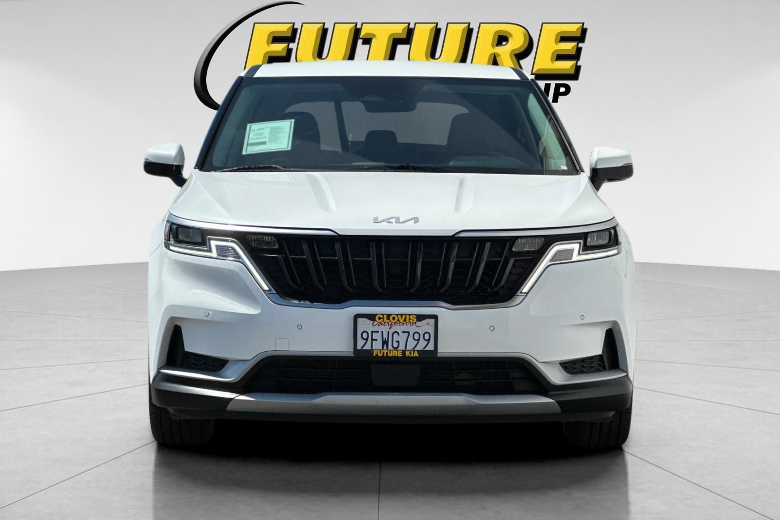 2023 Kia Carnival EX