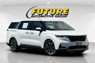 2023 Kia Carnival EX