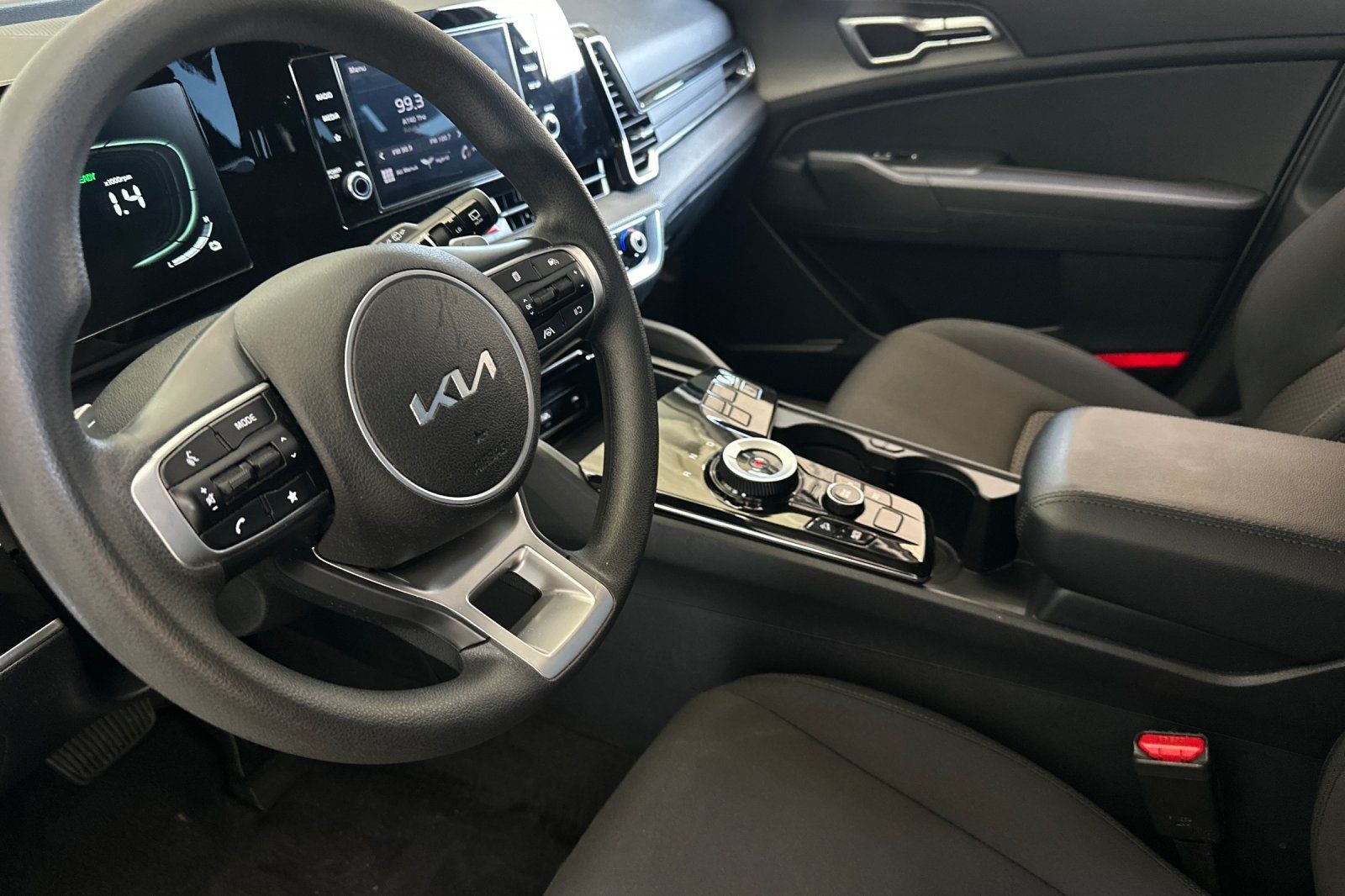 2023 Kia Sportage Hybrid LX