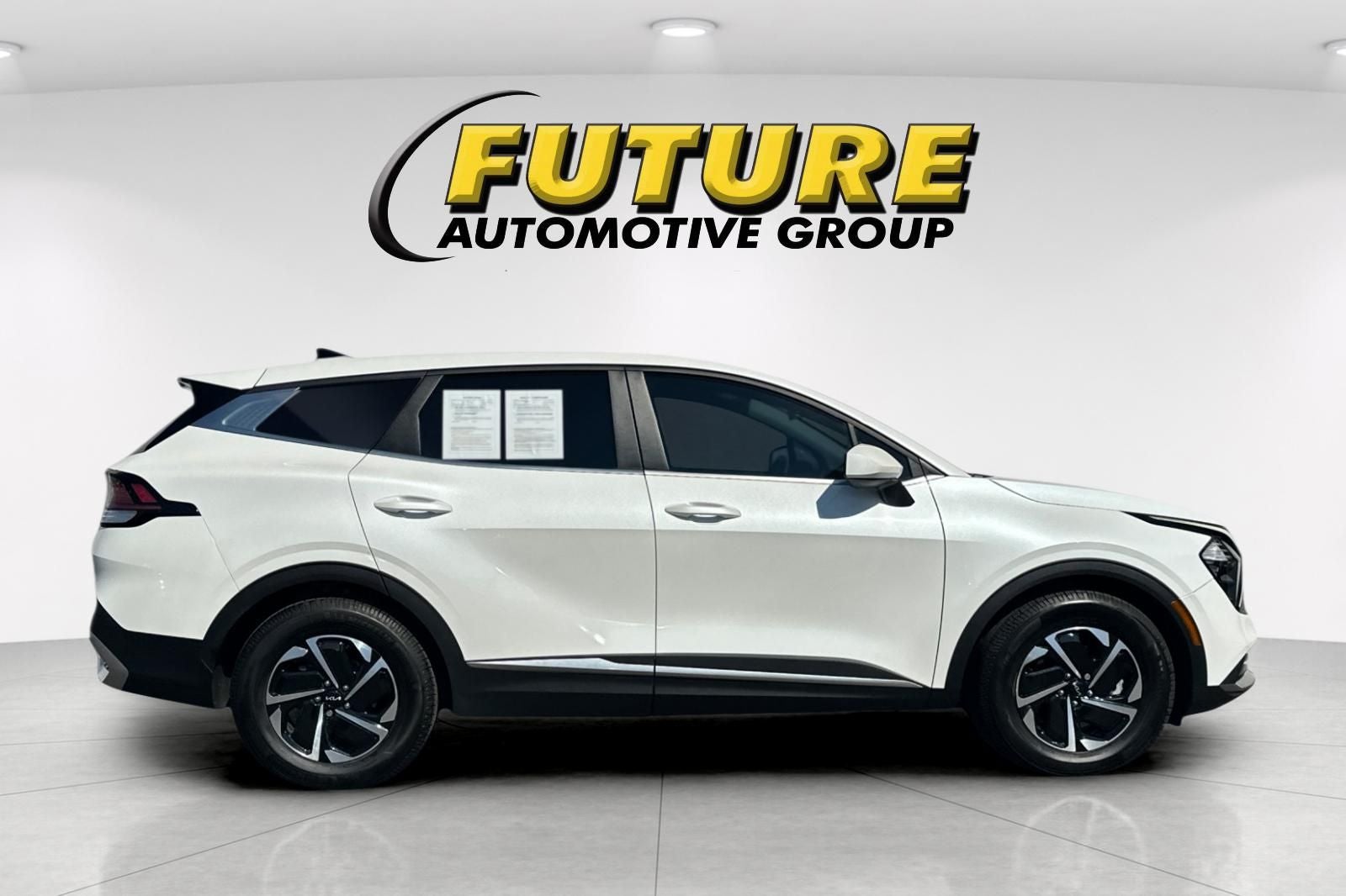 2023 Kia Sportage Hybrid LX