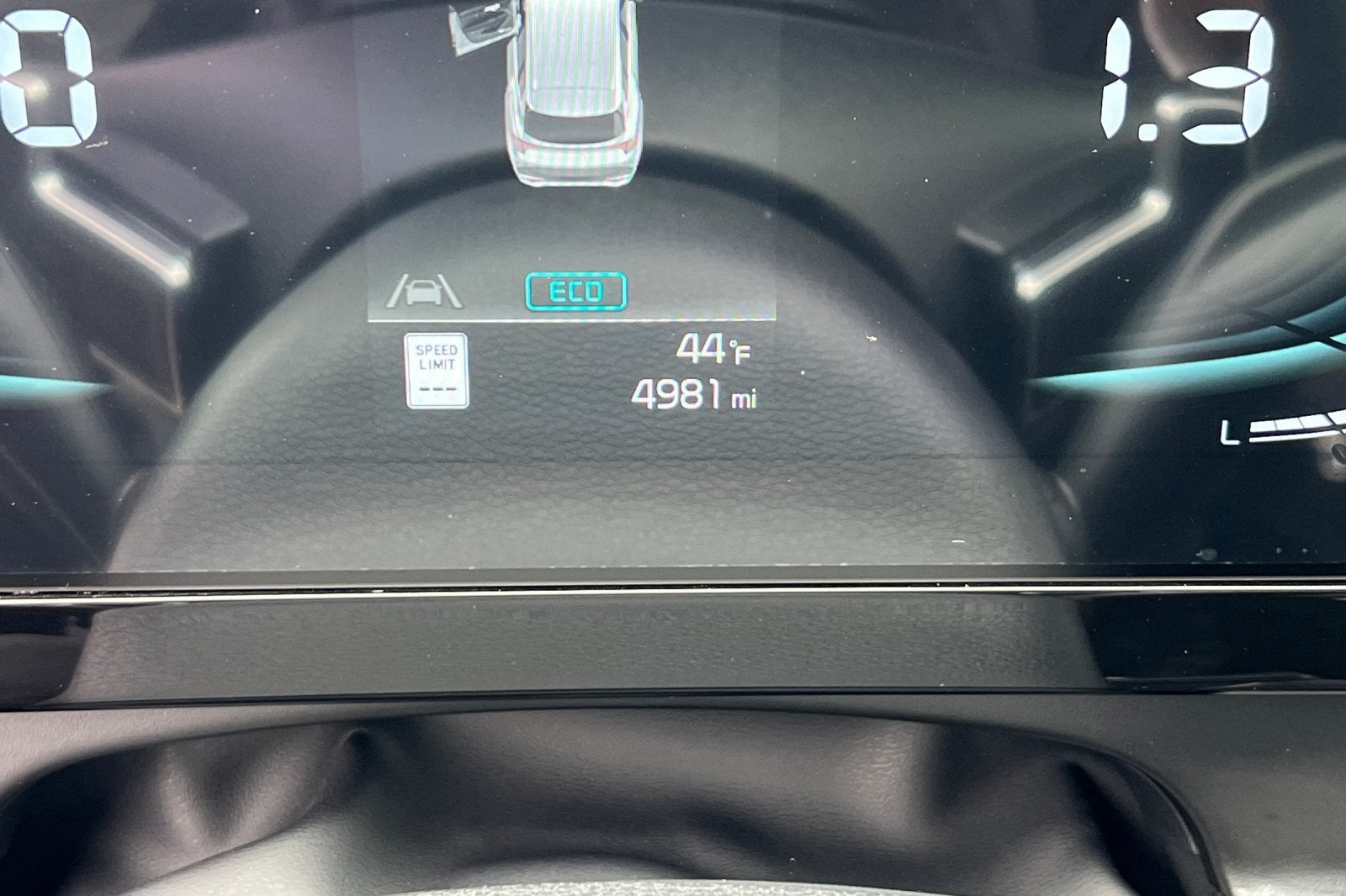 2025 Kia Sportage Hybrid LX