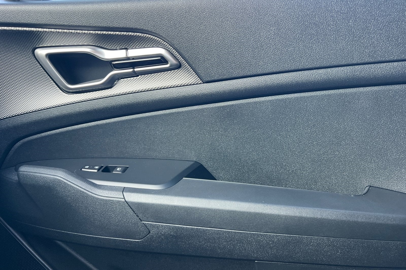 2025 Kia Sportage Hybrid LX